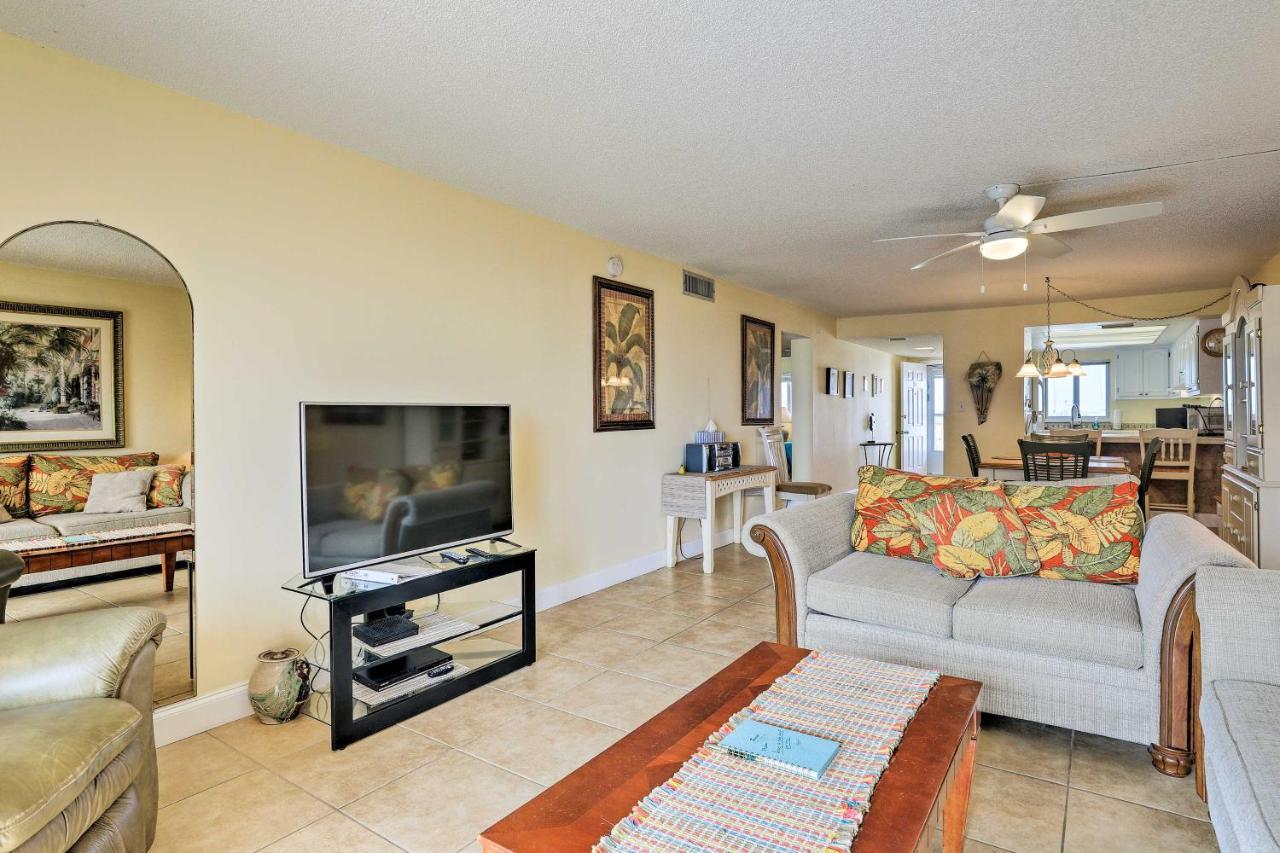 Oceanfront Cocoa Beach Condo With View Walk To Pier Exterior foto